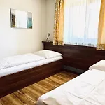 Haus Leitner 아파트